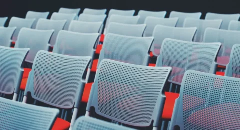 al-nik-J5XqX-qvEZE-unsplash